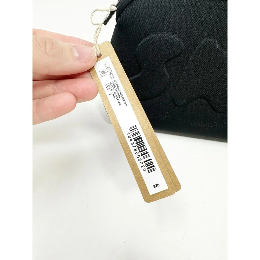 Skims Neoprene Large Zipper Pouch Water Resistant‎ Makeup Bag Clutch Black